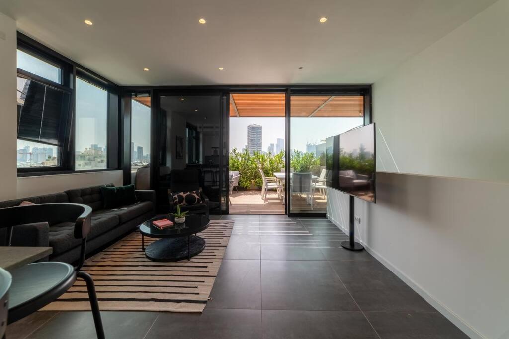 Amazing Penthouse On Gordon Beach 8 Guests Tel Aviv Dış mekan fotoğraf