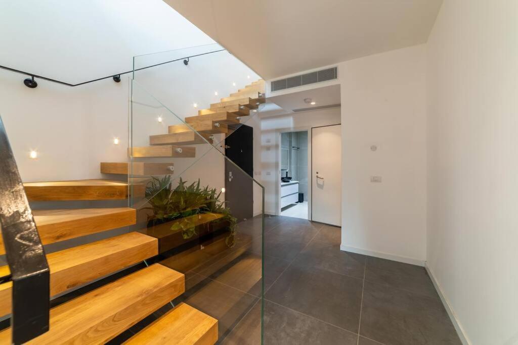Amazing Penthouse On Gordon Beach 8 Guests Tel Aviv Dış mekan fotoğraf